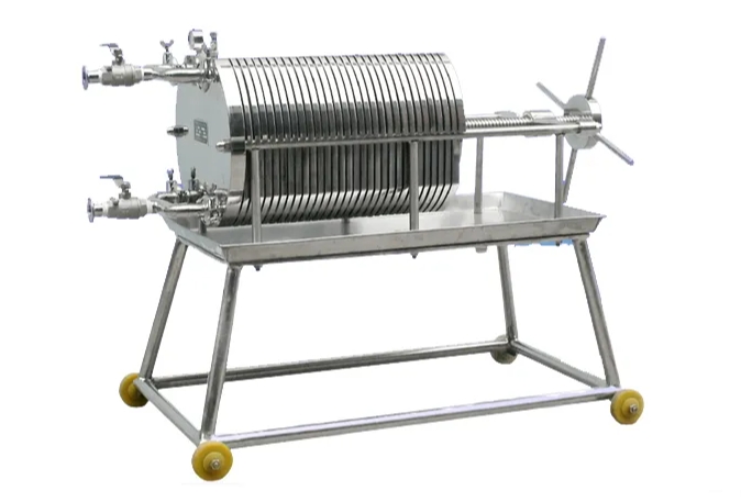 壓濾機(jī):工業(yè)固液分離的核心技術(shù)與應(yīng)用解析